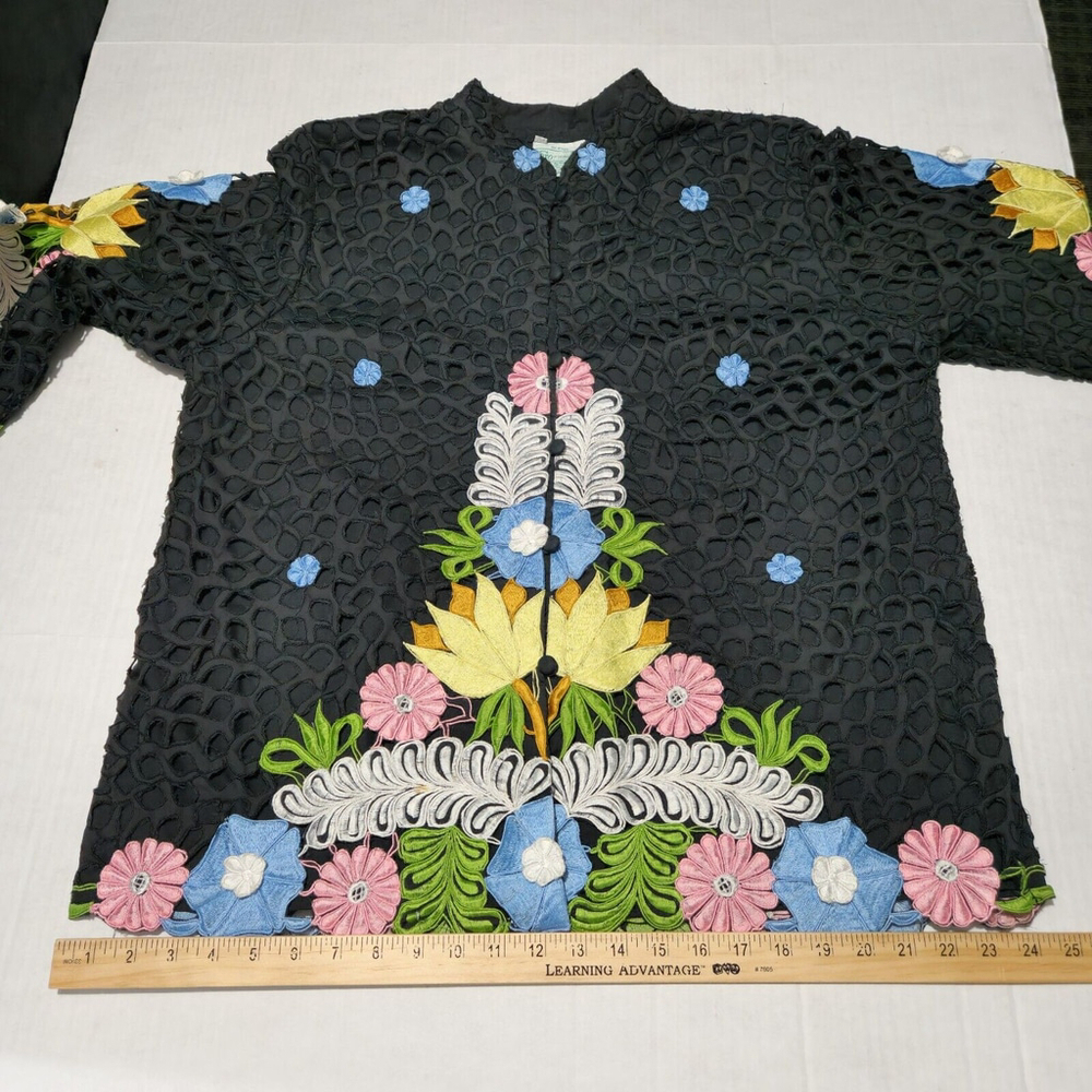 QUEEN CARO OF HONOLULU Vtg Floral Embroidered Applique Jacket Hawaiian Colorful - Picture 7 of 13
